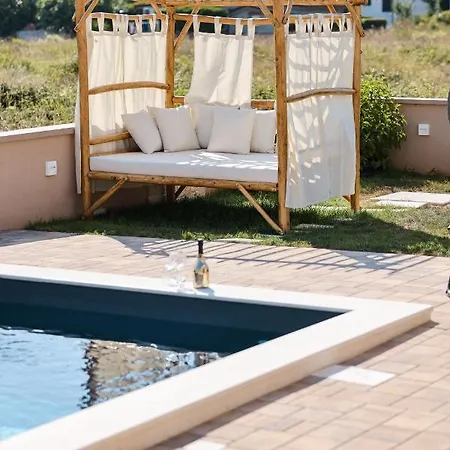 וילה Cicibella With Heated Pool 150 Meters From The - By Ta Leut Agency