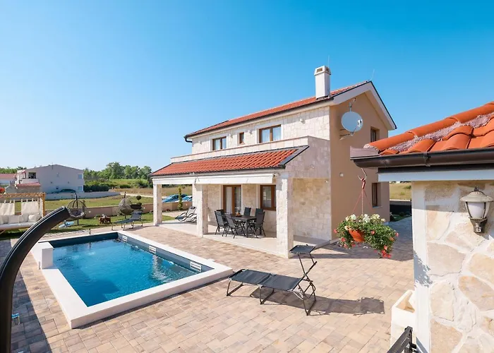 Villa Cicibella With Heated Pool 150 Meters From The - By Ta Leut Agency Privlaka (Zadar)