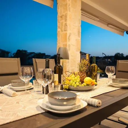 Cicibella With Heated Pool 150 Meters From The - By Ta Leut Agency *