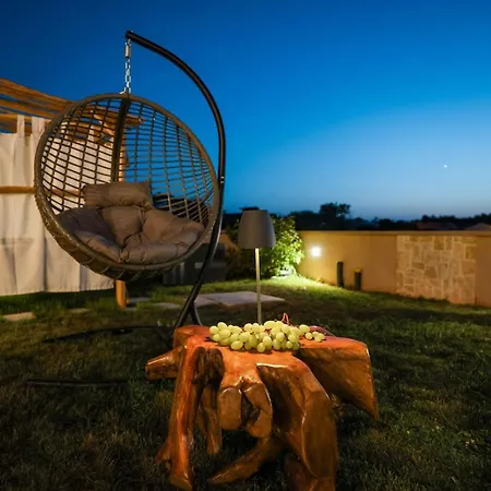 Cicibella With Heated Pool 150 Meters From The - By Ta Leut Agency Villa