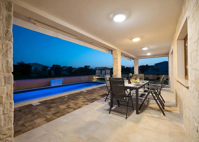 Cicibella With Heated Pool 150 Meters From The - By Ta Leut Agency * بريفلاكا